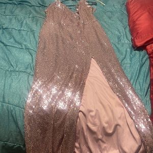 Size 16w macys prom dress pink with studs